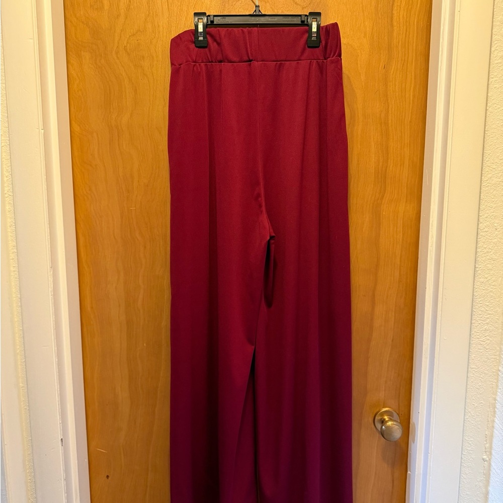 Elegant Burgundy Women's Pants with Pockets